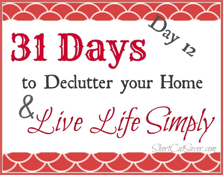 31 Days to Declutter Your Home & Live Life Simply: Kitchen Drawers