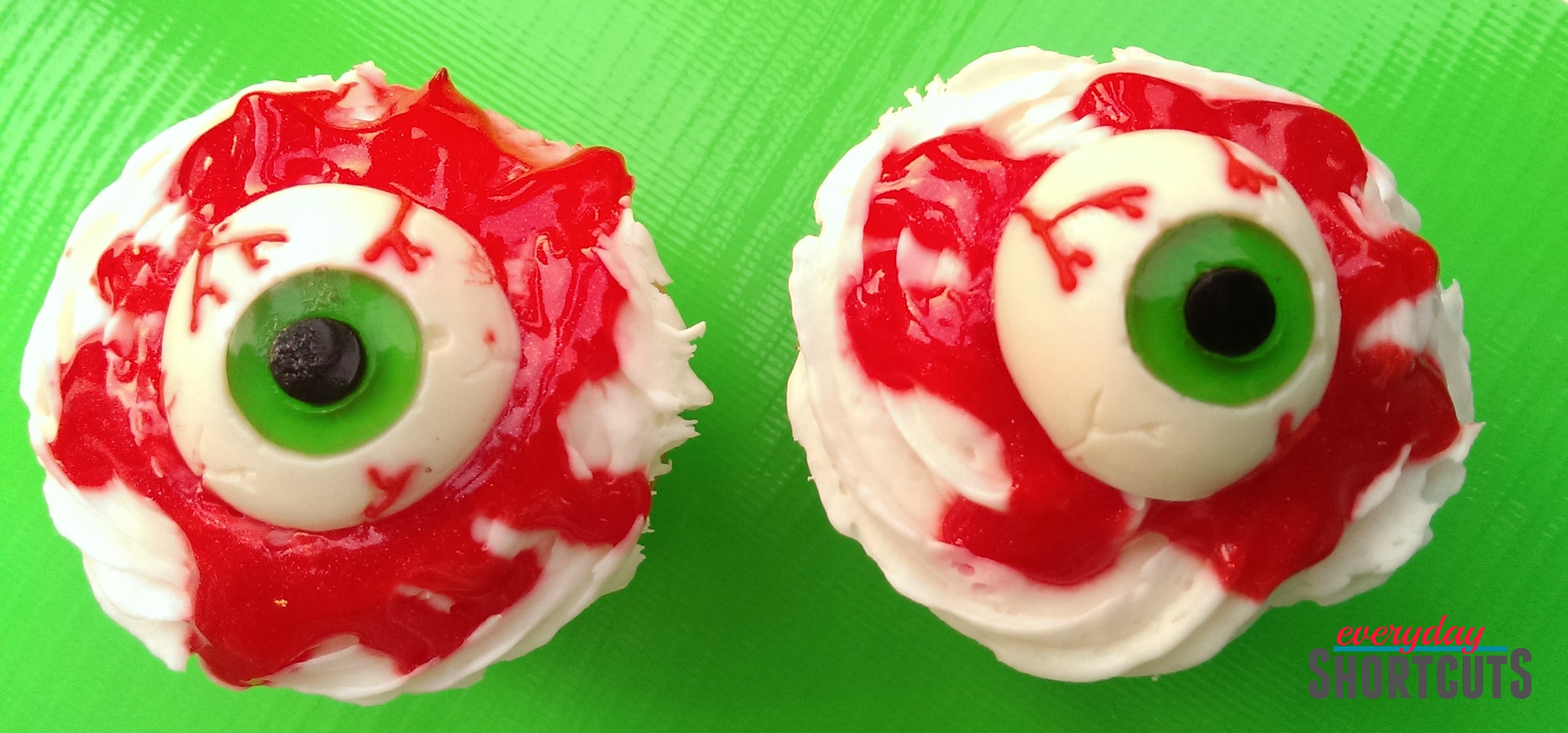 how to make eyeball cupcakes