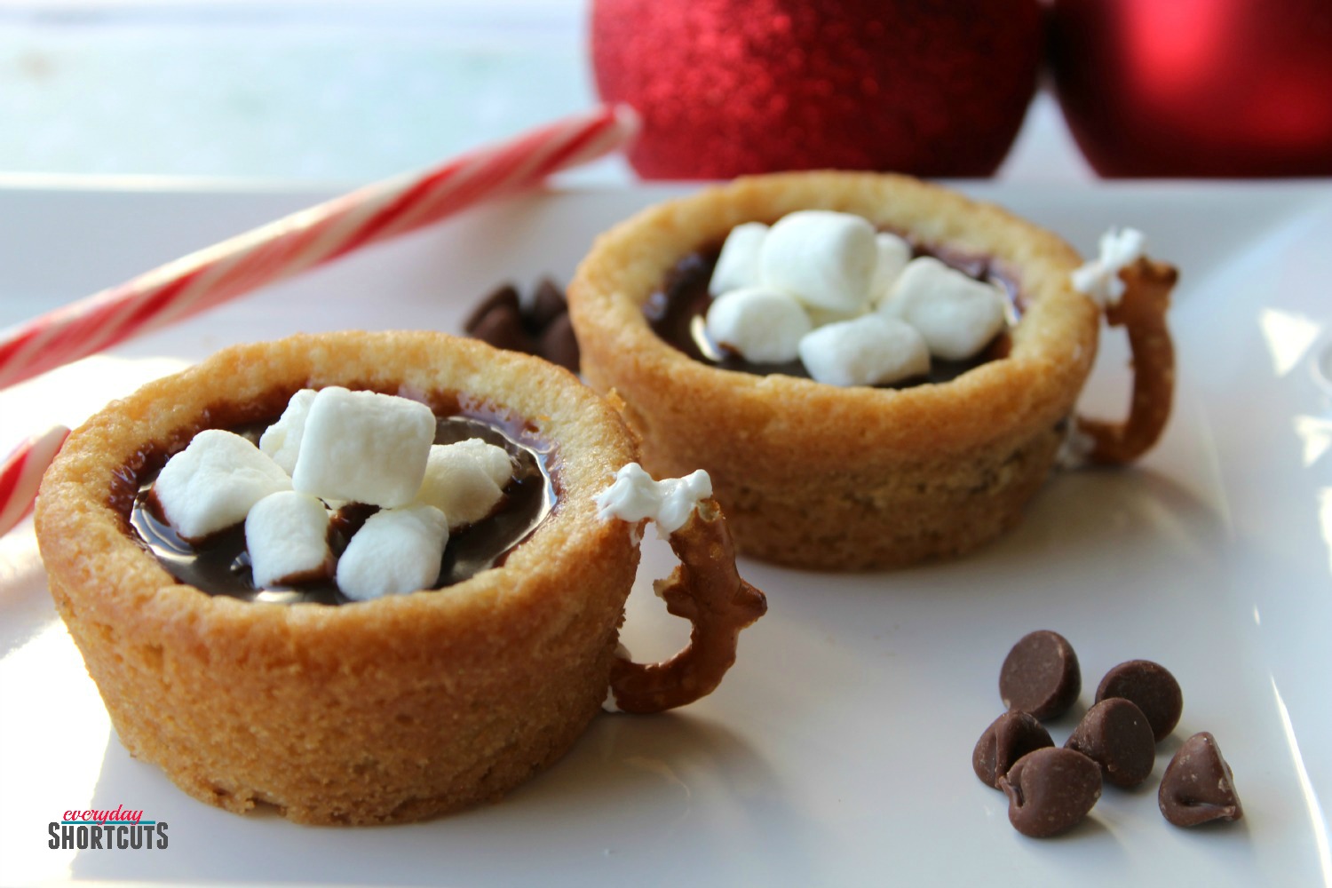 Hot Chocolate Cookie Cups final