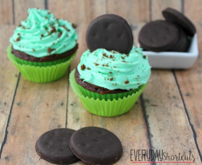 thin mint cookie cupcakes