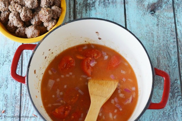 meatball-stew-in-pan