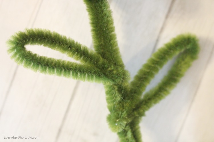 pipe cleaner leaves