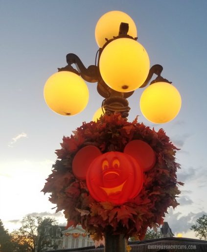 What You Need to Know About Mickey's Not So Scary Halloween Party ...