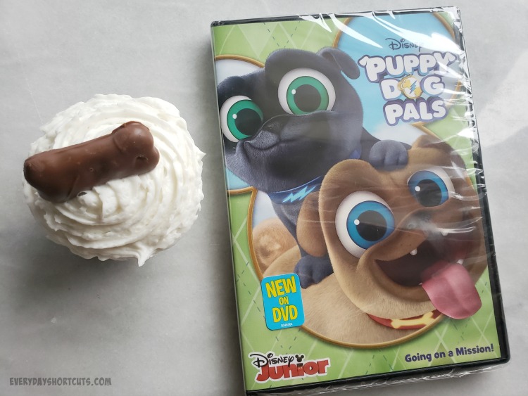 cupcake dog toy