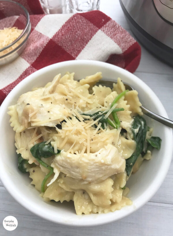 Instant Pot Chicken Florentine - Everyday Shortcuts