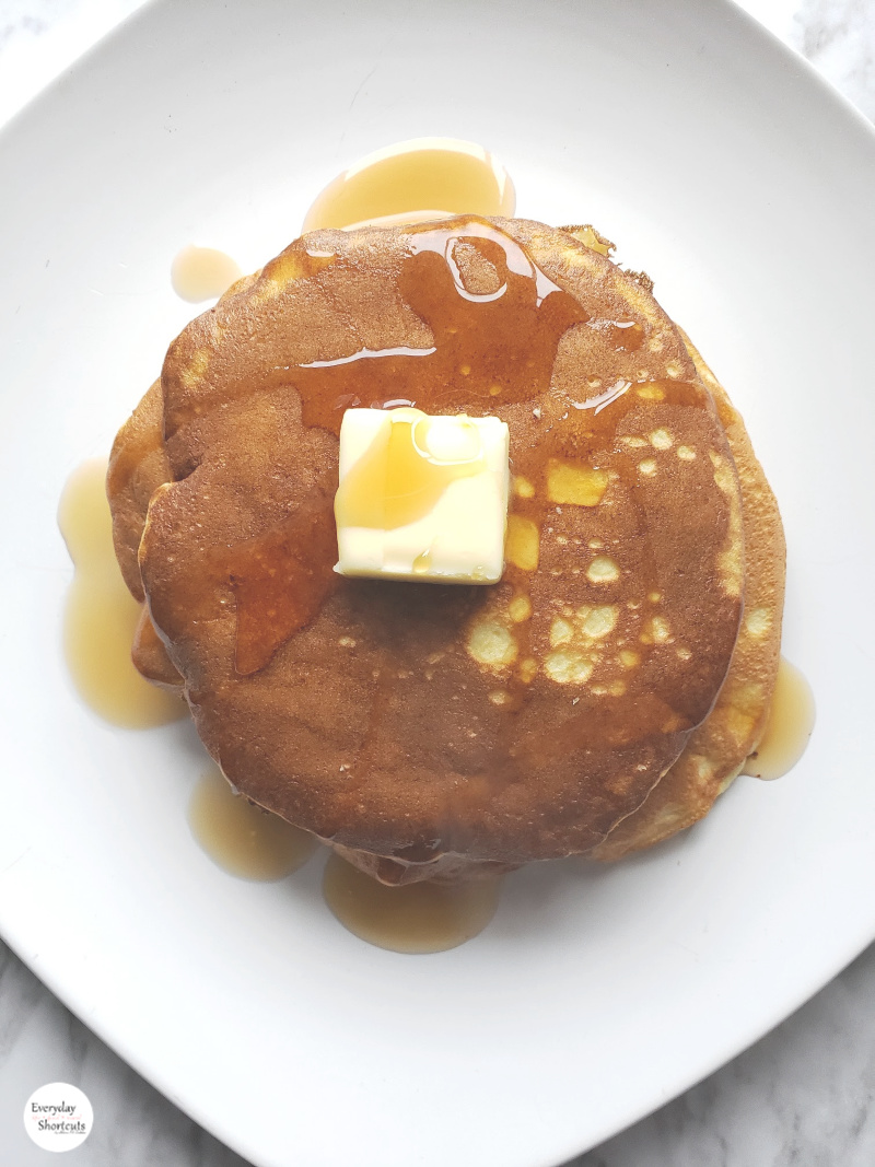 Fluffy Keto Pancakes