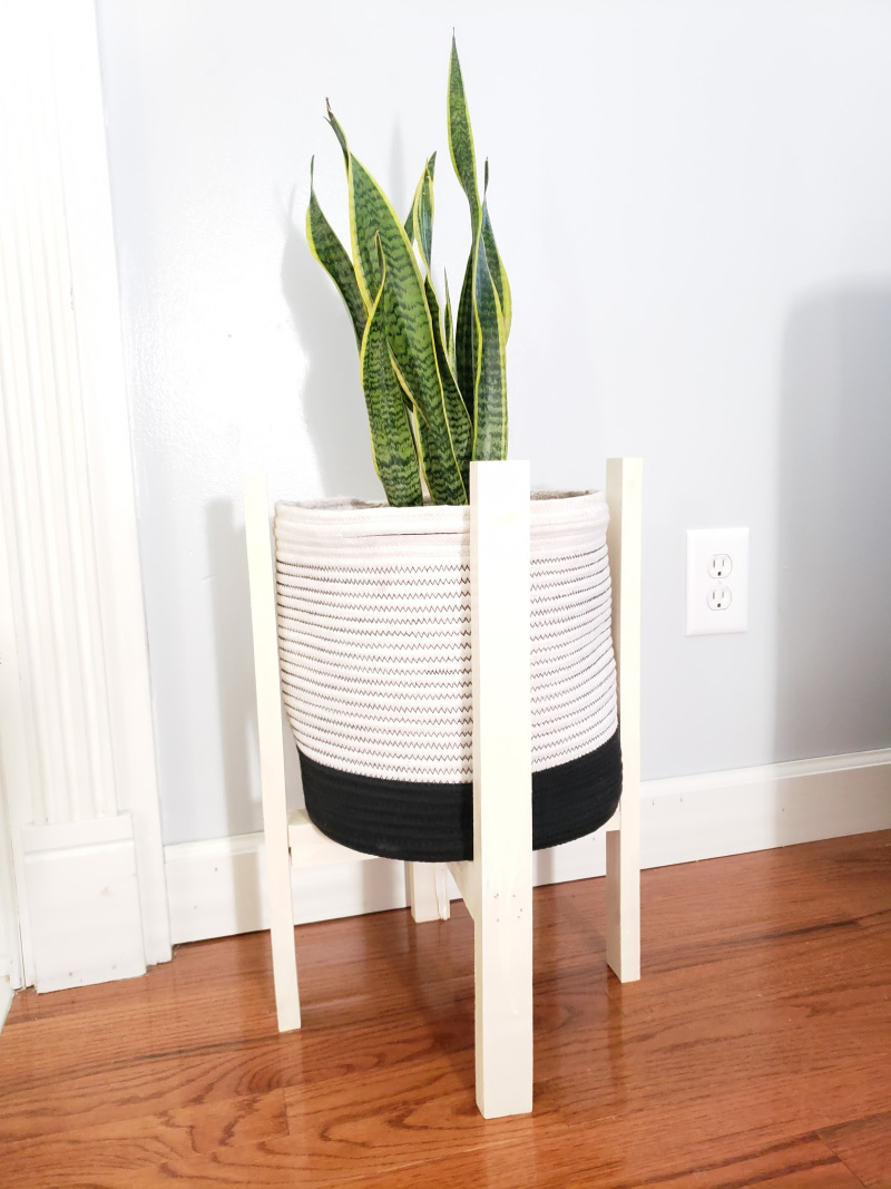 DIY Wood Plant Stand - Everyday Shortcuts