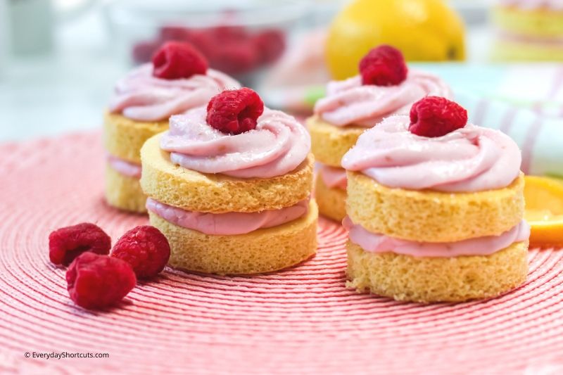 Lemon Raspberry Cakes