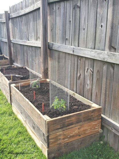 How to Build Raised Garden Beds from Wood Pallets - Everyday Shortcuts