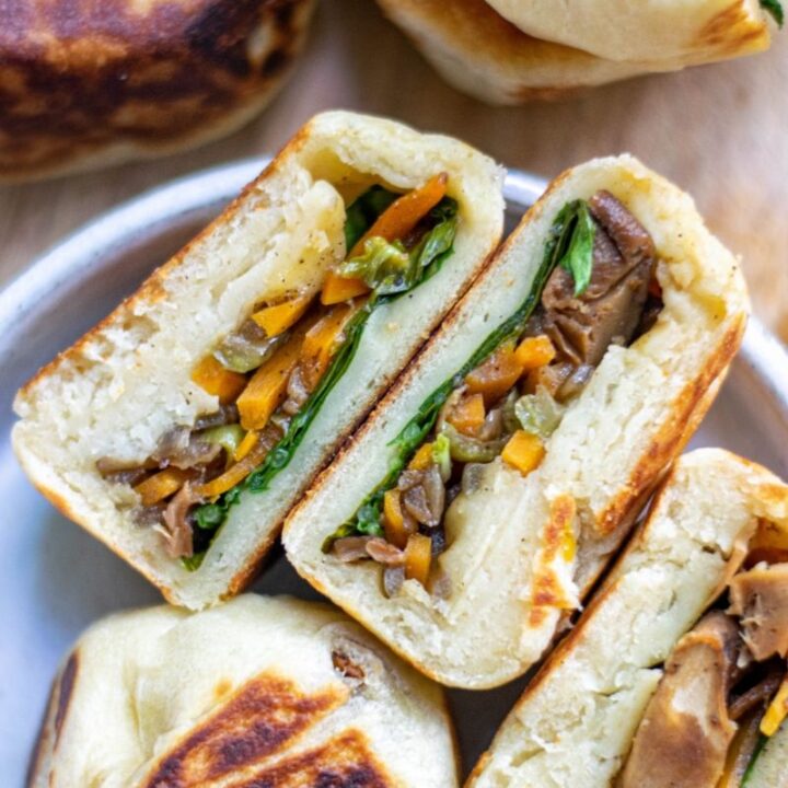 Pan Fried Vegetable Buns