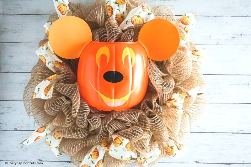 Mickey Mouse Pumpkin Wreath Tutorial