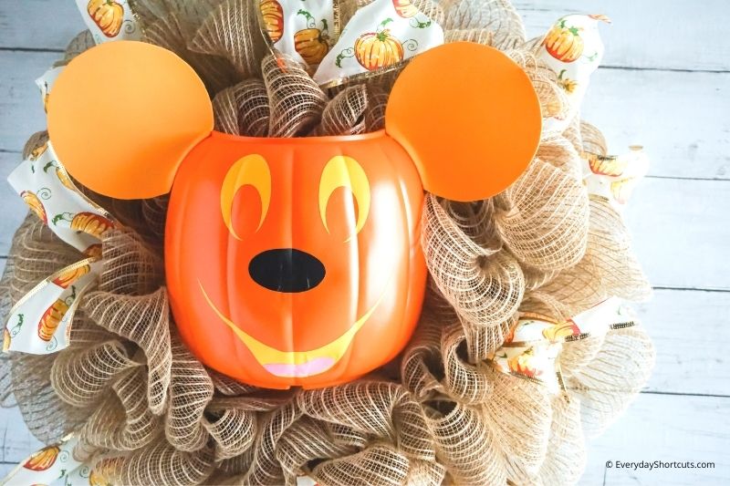 fall pumpkin Mickey wreath