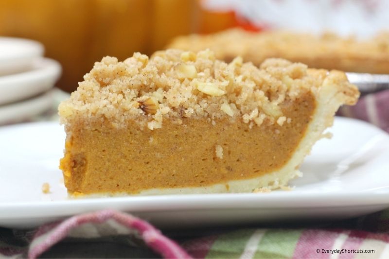 how to make Walnut Streusel Pumpkin Pie