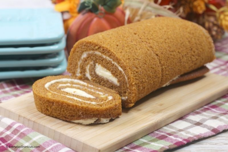 how to make a Pumpkin Spice Roll Cake