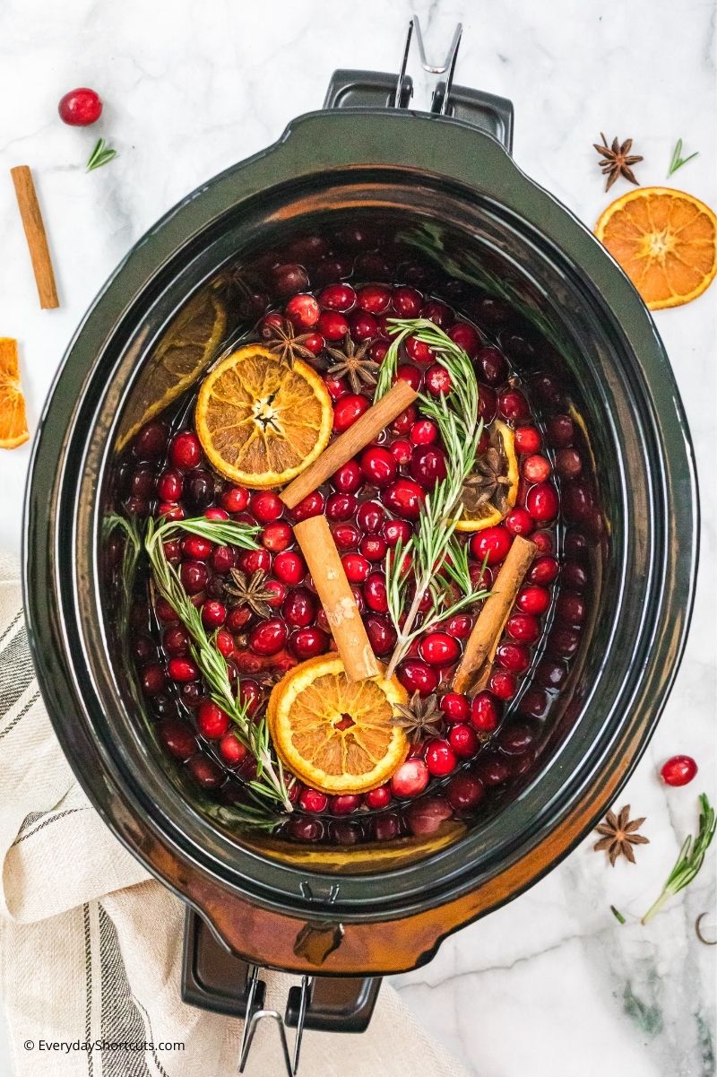 Christmas Crockpot Potpourri - Pure Happy Home