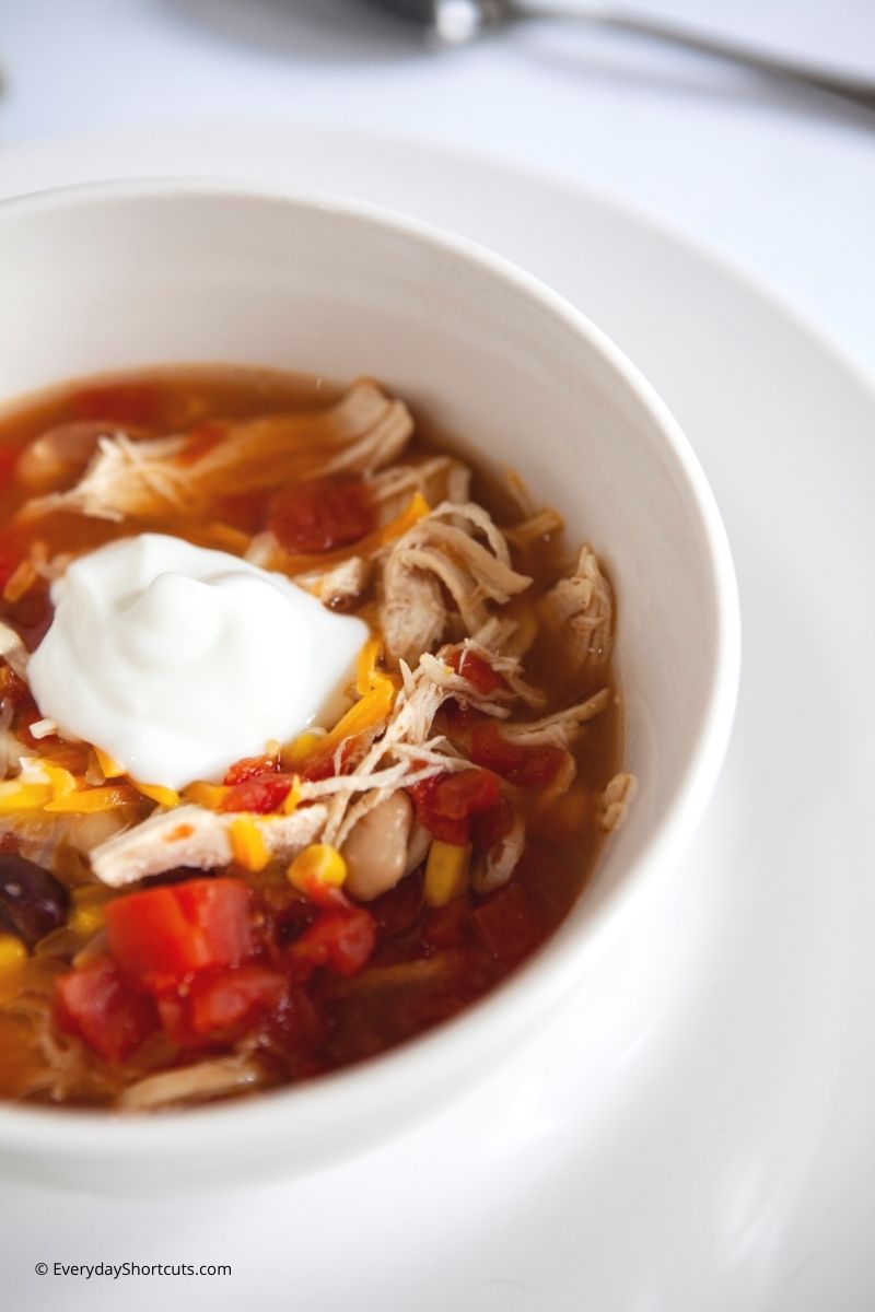 how to make Instant Pot Weight Watchers Chicken Taco Soup