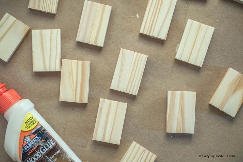 Glue gun stand, made from Jenga - Custom crafts by Tammy