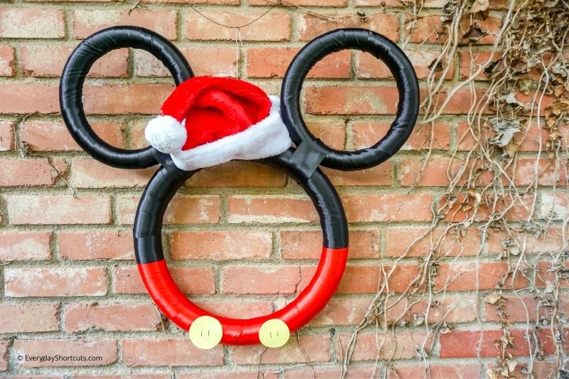How to Make a Mickey Christmas Wreath with Satin Ribbon