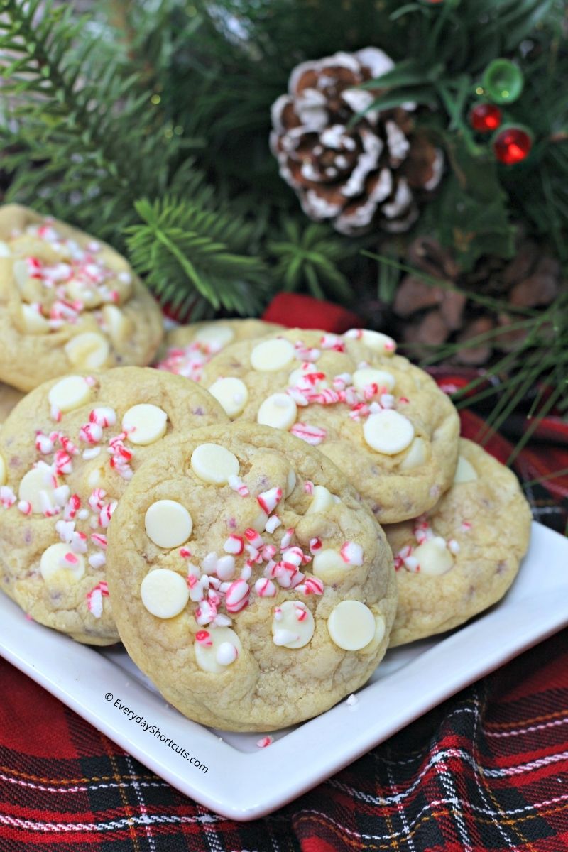 White Chocolate Candy Cane Cookies - Everyday Shortcuts