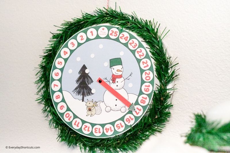 how to make a Paper Plate Christmas Countdown