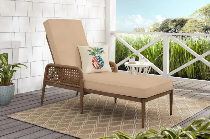 Outdoor chaise lounge discount sale