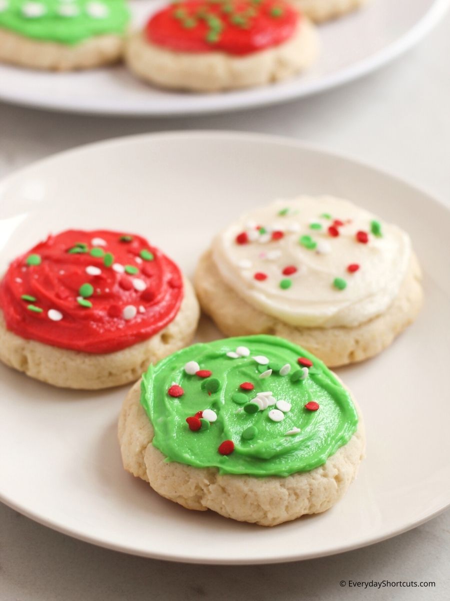 How to Make Gluten Free Lofthouse Style Frosted Sugar Cookies