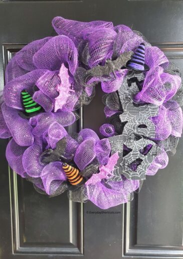 DIY Dollar Tree Halloween Wreath - Everyday Shortcuts