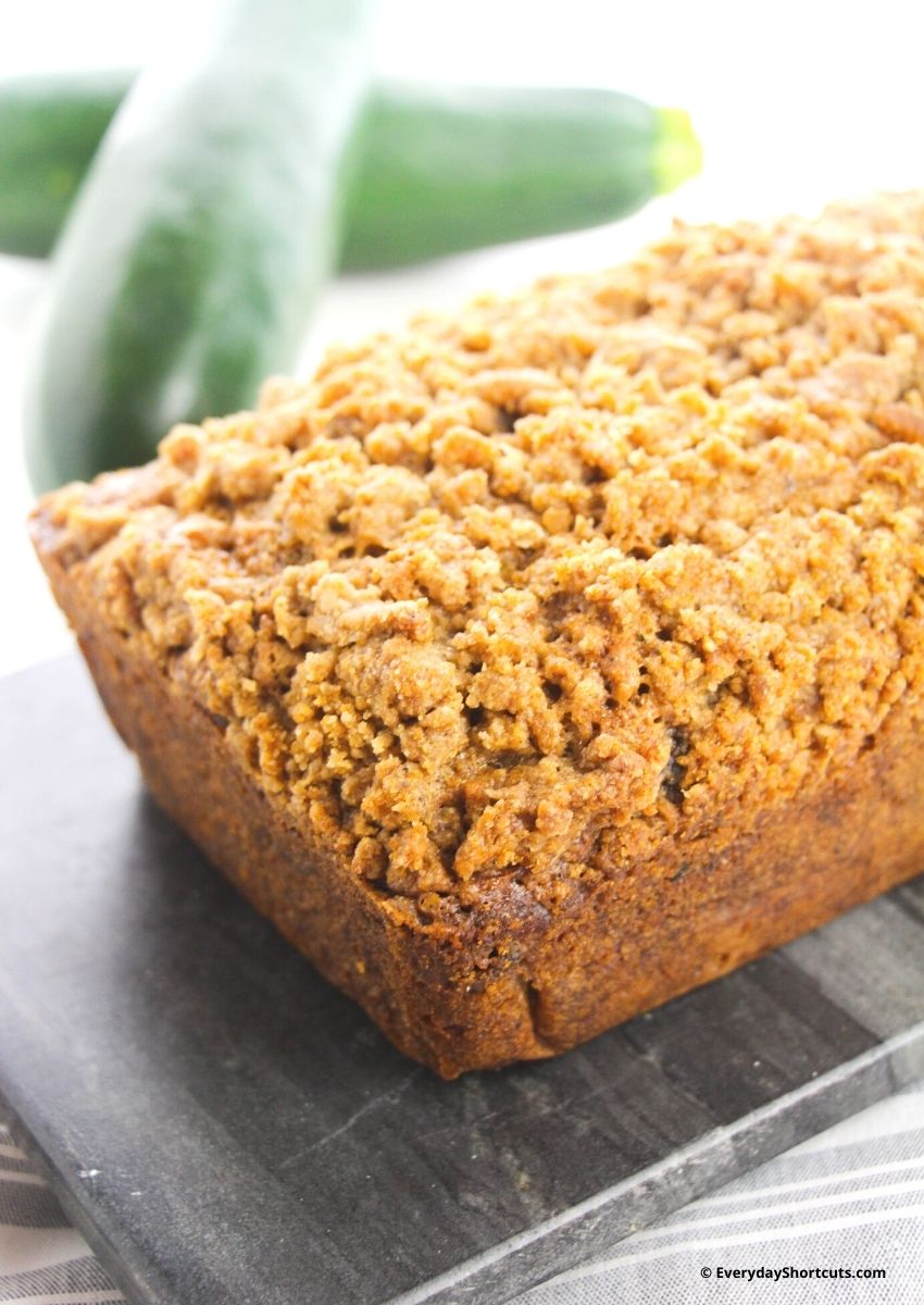 How to Make Zucchini Bread with Pumpkin Spice Streusel Topping