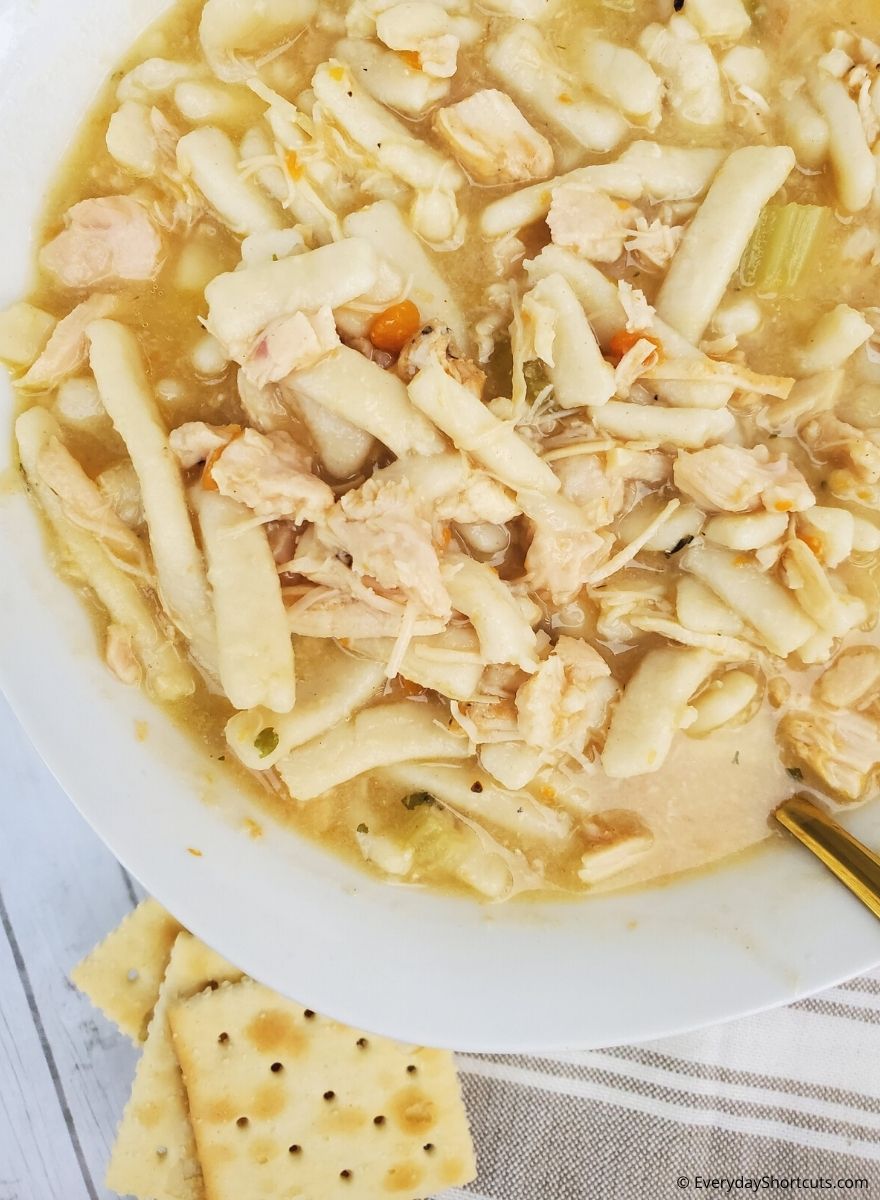 https://everydayshortcuts.com/wp-content/uploads/2022/02/semi-homemade-chicken-noodle-soup.jpg