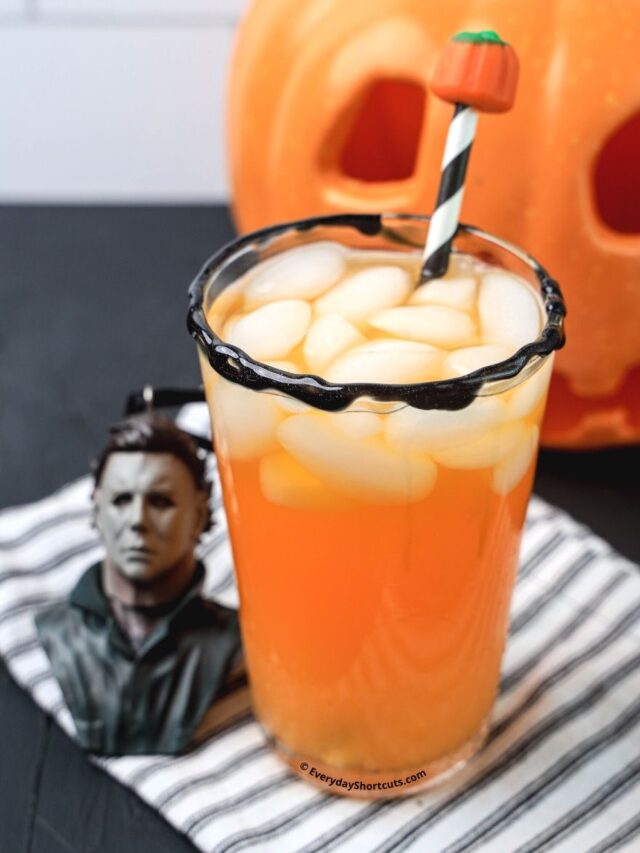 Michael Myers Halloween Cocktail Story - Everyday Shortcuts