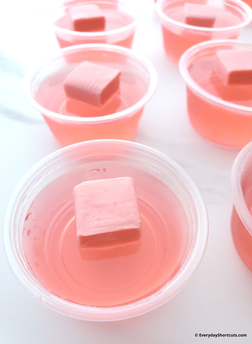 How to make pink starburst jello shots
