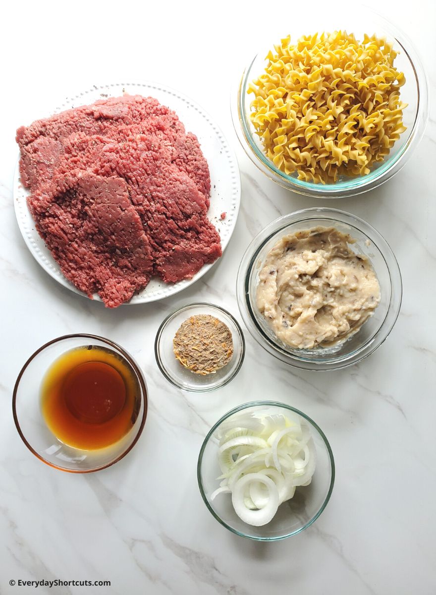 ingredients for cube steak and gravy