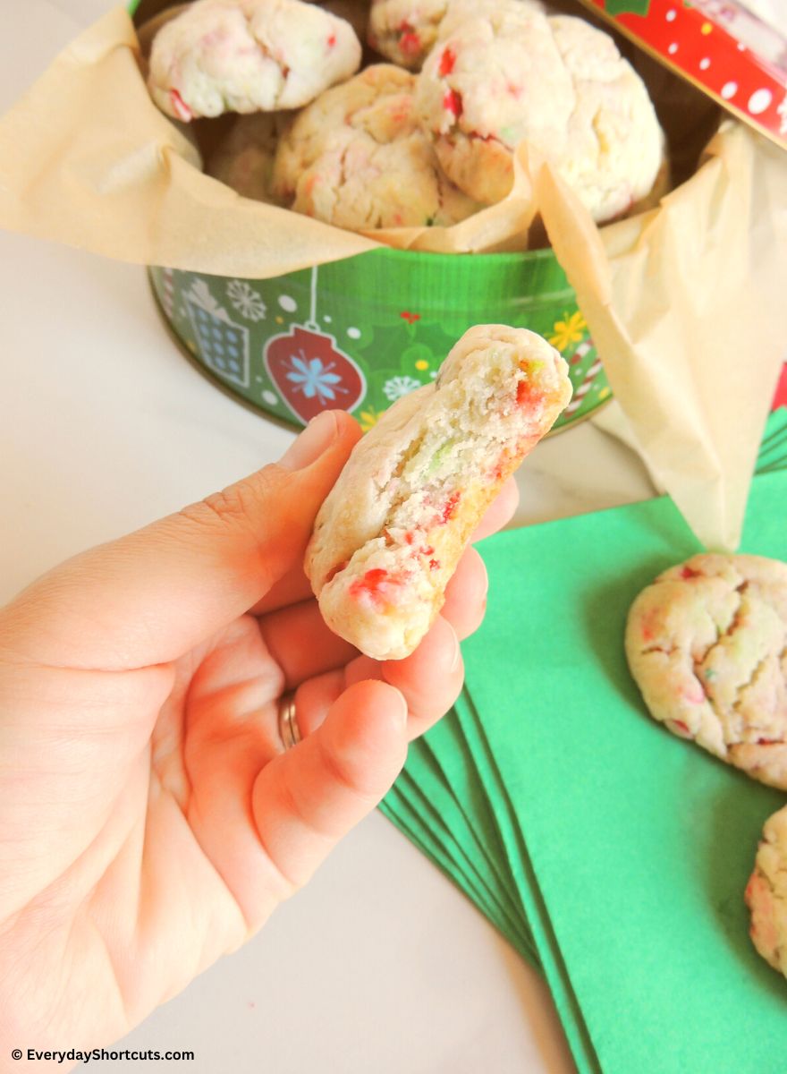 inside of a Christmas gooey butter cookie