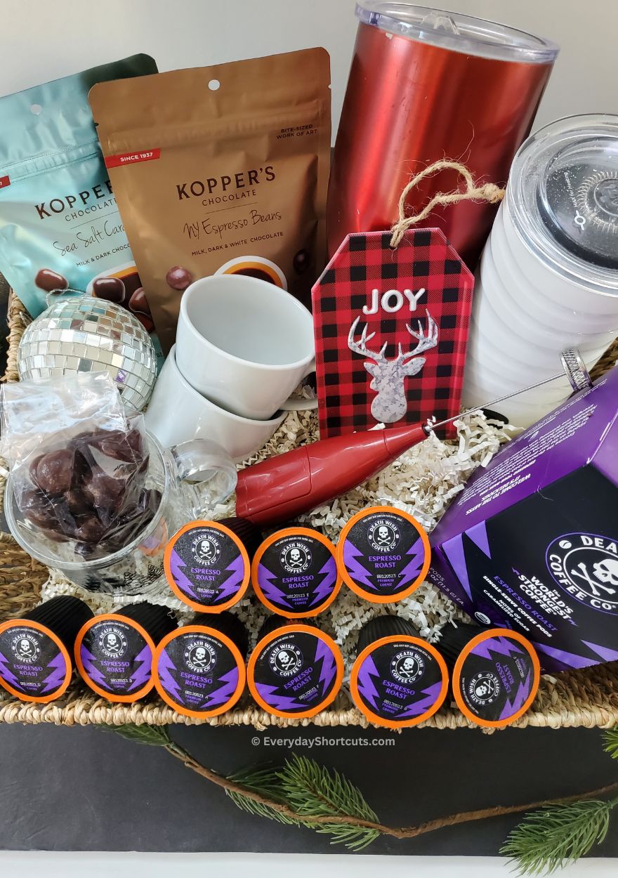 Best Gifts for Coffee Lovers - Everyday Shortcuts