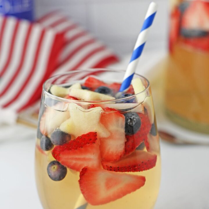 Patriotic Red White And Blue Sangria - Everyday Shortcuts