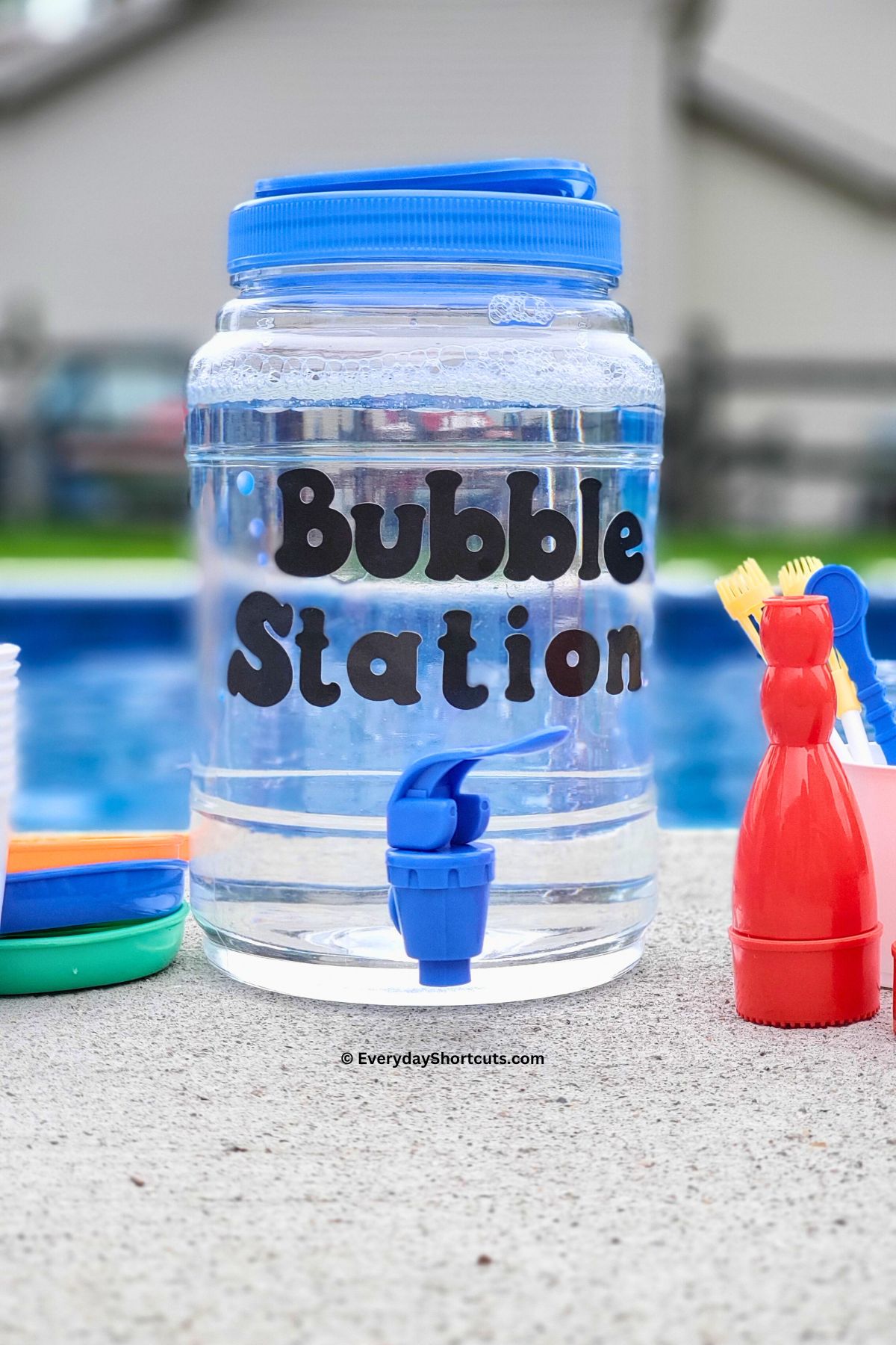 The Best Homemade Bubble Solution With 3 Simple Ingredients Everyday   The Best Homemade Bubble Solution 