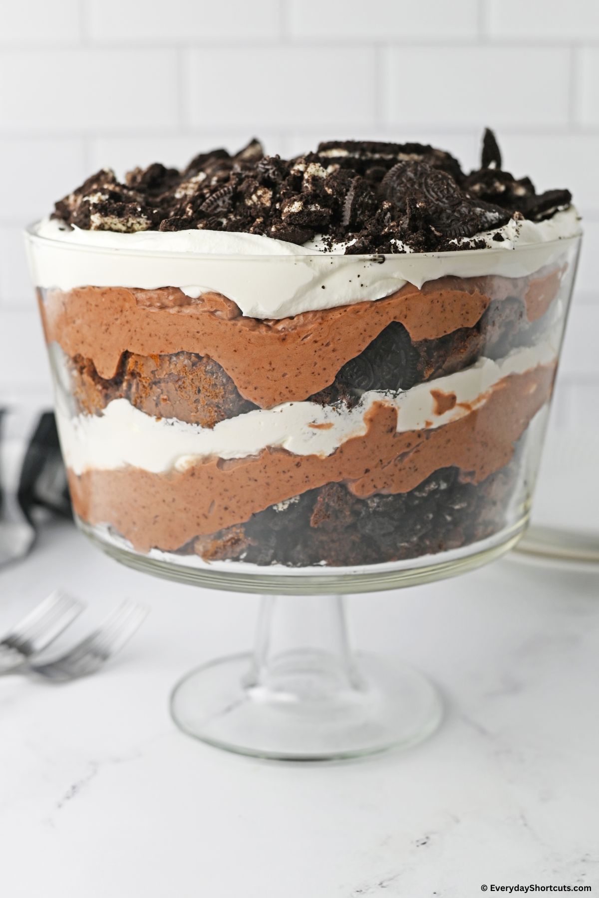 Oreo Brownie Dessert in a Trifle Bowl