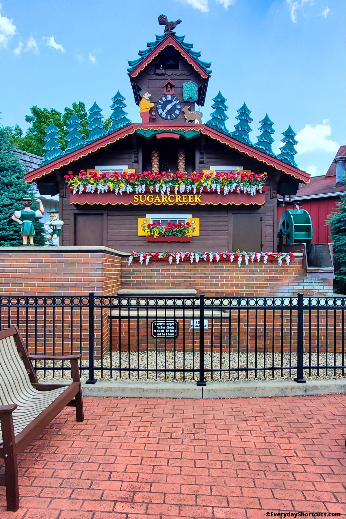 sugarcreek cuckoo clock