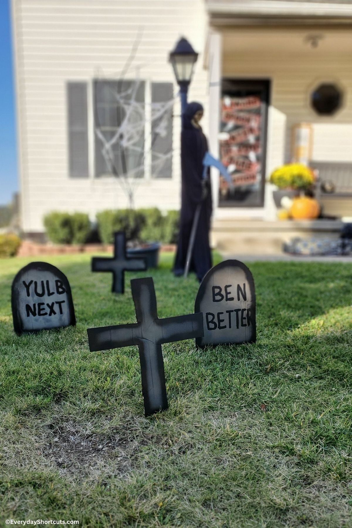 diy fake tombstones for Halloween graveyard