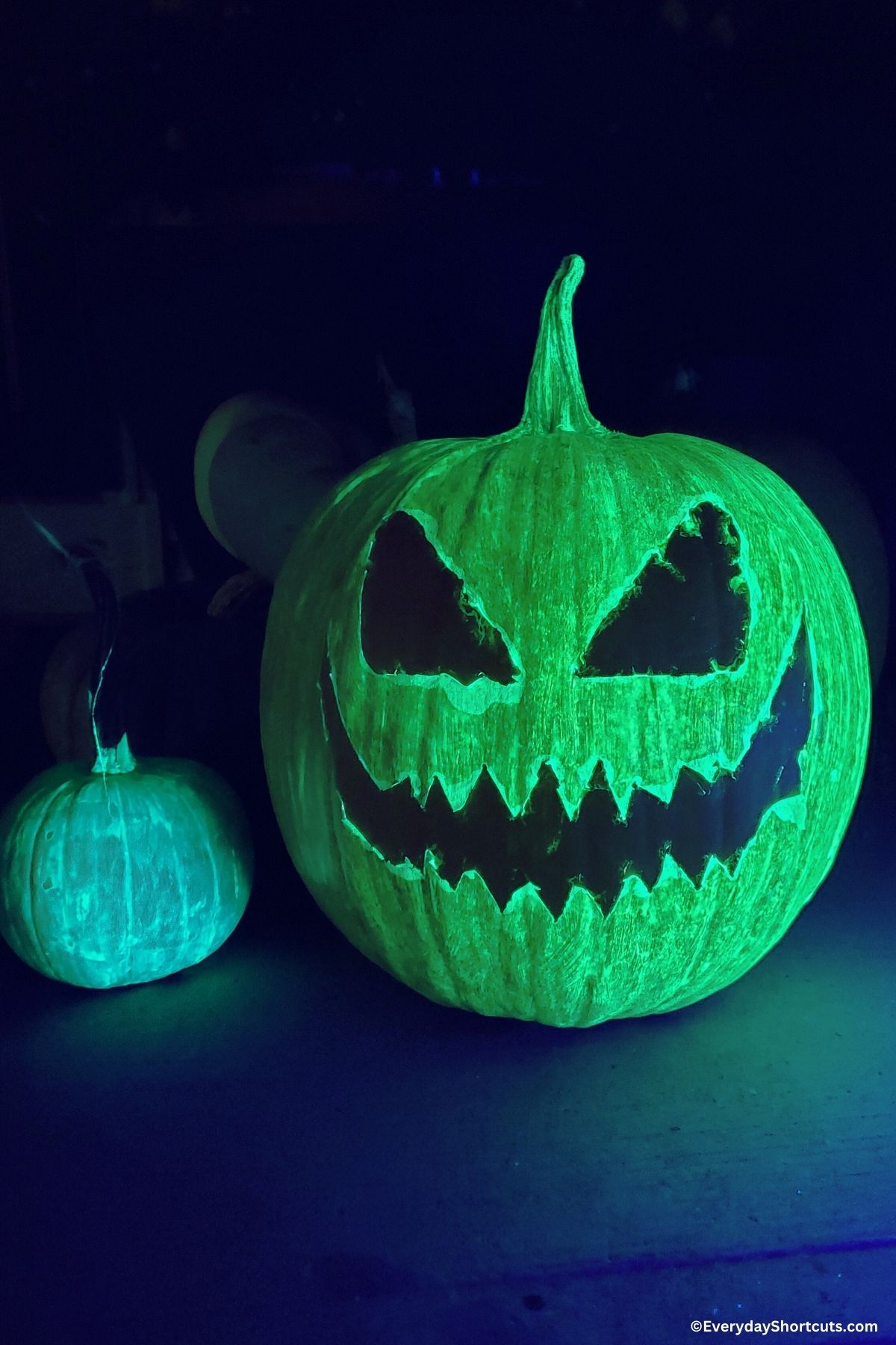 DIY glow in the dark pumpkins