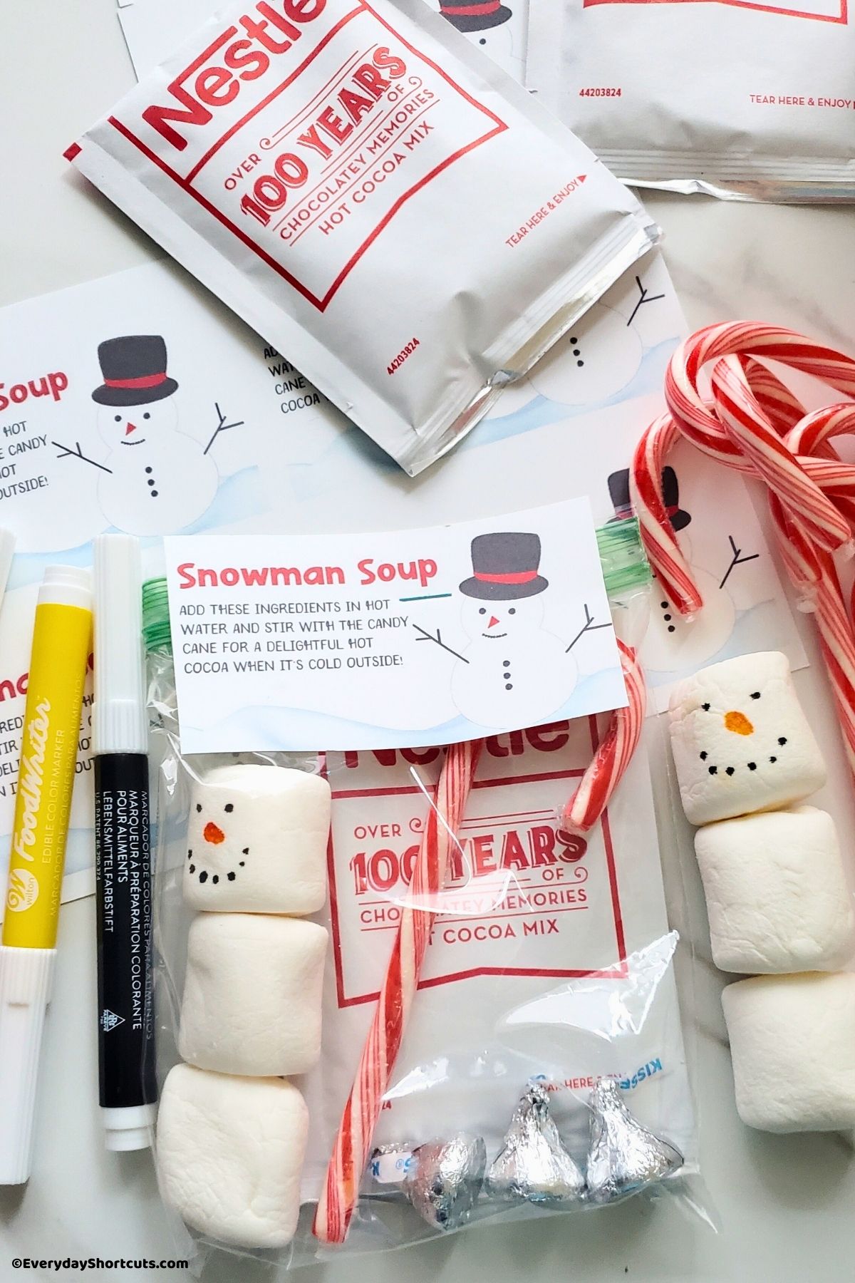assembled snowman soup kit with printable tag