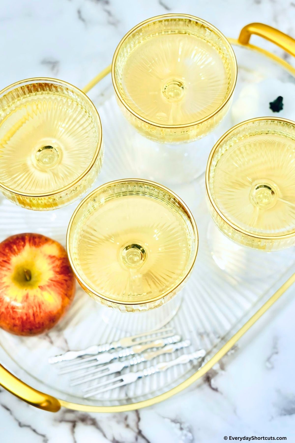 sparkling cider and champagne in a glass