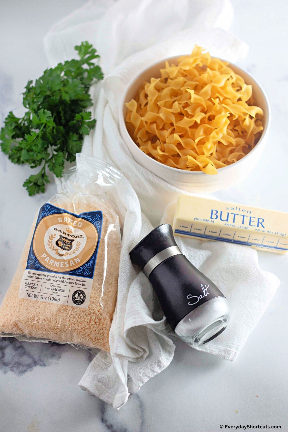 ingredients for buttered noodles