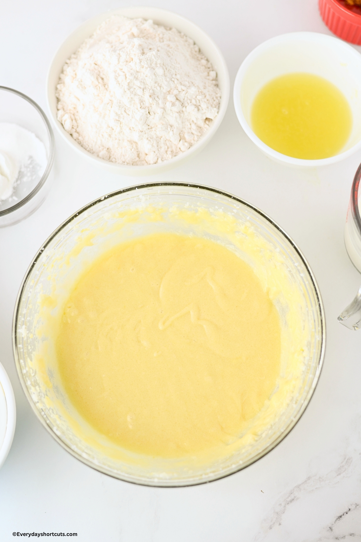 eggs vanilla and lemon extract in a bowl